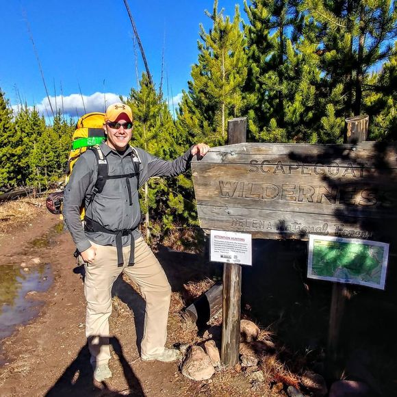 Meet your Posher, Hunter - Picture 1 of 1